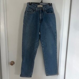 L.L. Bean Women's Straight Leg Jeans in Blue